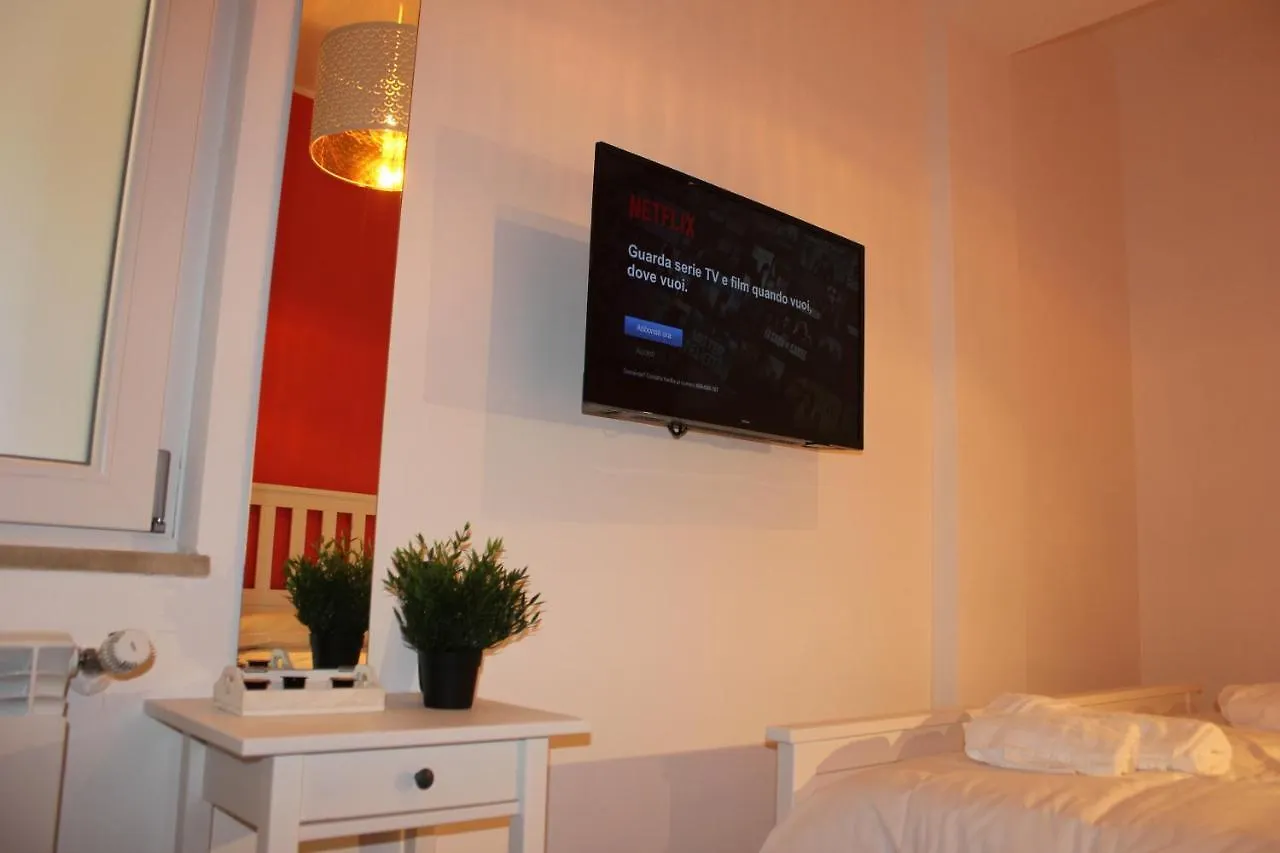 Roman Sunrise Rooms Włochy